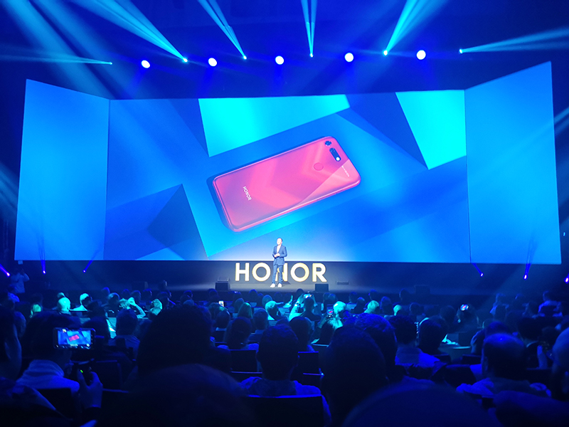 Honor View 20: A Flagship Contender! 5 6