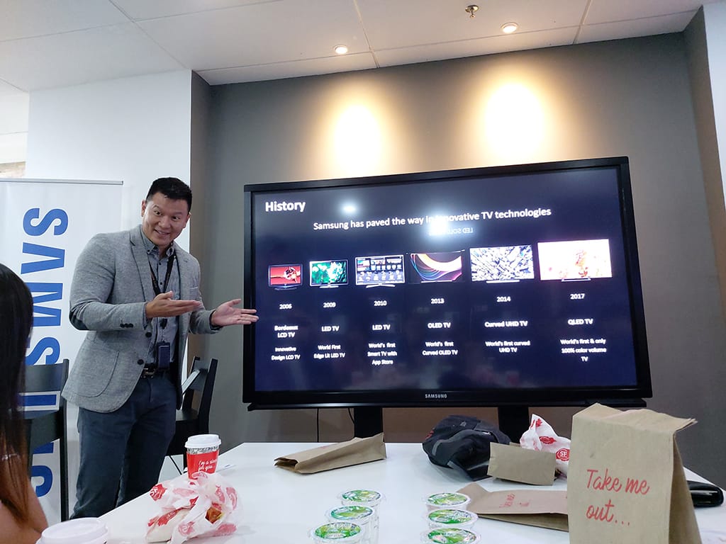 Samsung QLED 8K TV Hands On 1 2