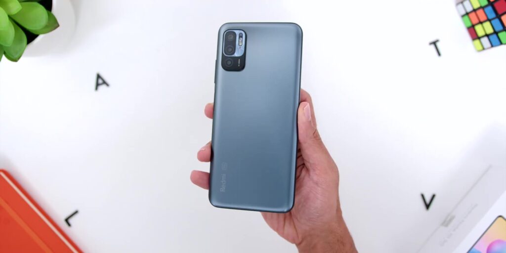 Redmi Note 10 5G Unboxing & First Impressions: Best Bang For The Buck? 4 1080p Redmi Note 10 5G Unboxing First Impressions.mp400006