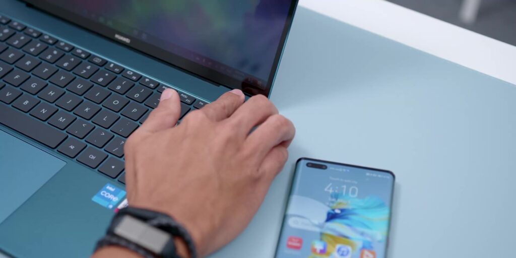 1080p HUAWEI Matebook X Pro.mp400024
