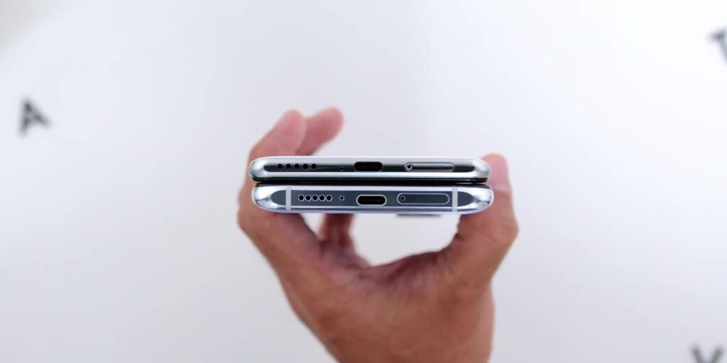 POCO F3 vs Mi 10T Pro: Cheaper is.....Better? 🤔 5 1. Hardware ports bottom 1080p POCO F3 vs Mi 10T Pro.mp400006