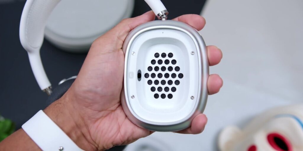 AirPods Max Review: Truly MAX Quality? 🤔 A Musician's Perspective 18 SQ driver 1080p AirPods Max Review.mp400027
