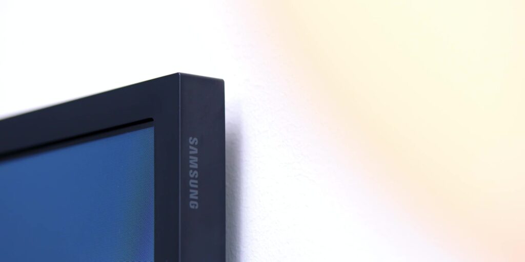 R1 Frame 1080p 6 Reasons To Get The Samsung Frame 2021.mp400006