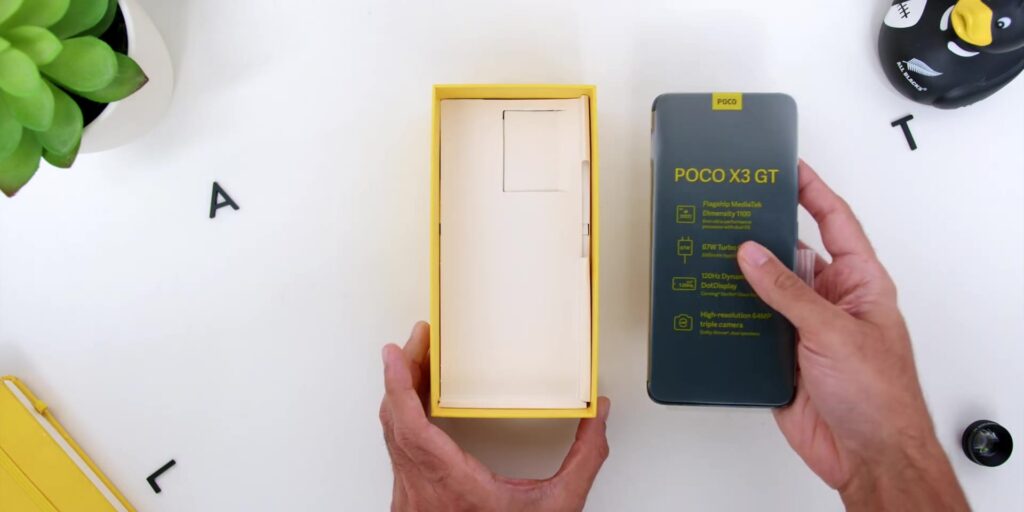 1.5 phone itself 1080p POCO X3 GT WHOA What A SCREEN.mp400005