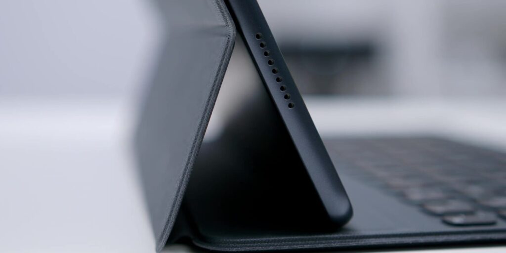 HUAWEI MatePad 11 & MateBook D15: Supercharge Your WFH Productivity! 13 4.1 speakers 1080p MatePad 11 MateBook D15.mp400013