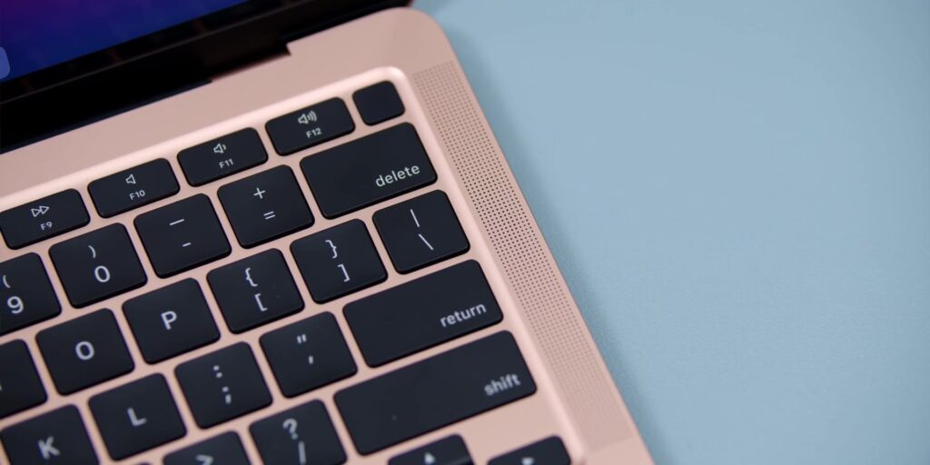 1 Speaker 1080p Apple M1 MacBook Air.mp400011