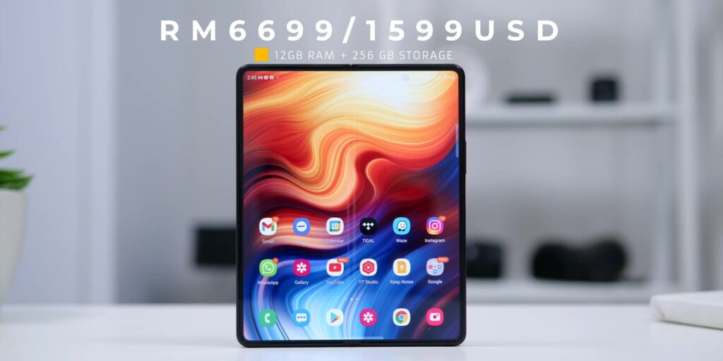 Samsung Galaxy Z Fold 3 Full Review: Third Time's A Charm?! 🤔 44 11.2 price 1 1080p Samsung Z Fold3 Full Review.mp400049