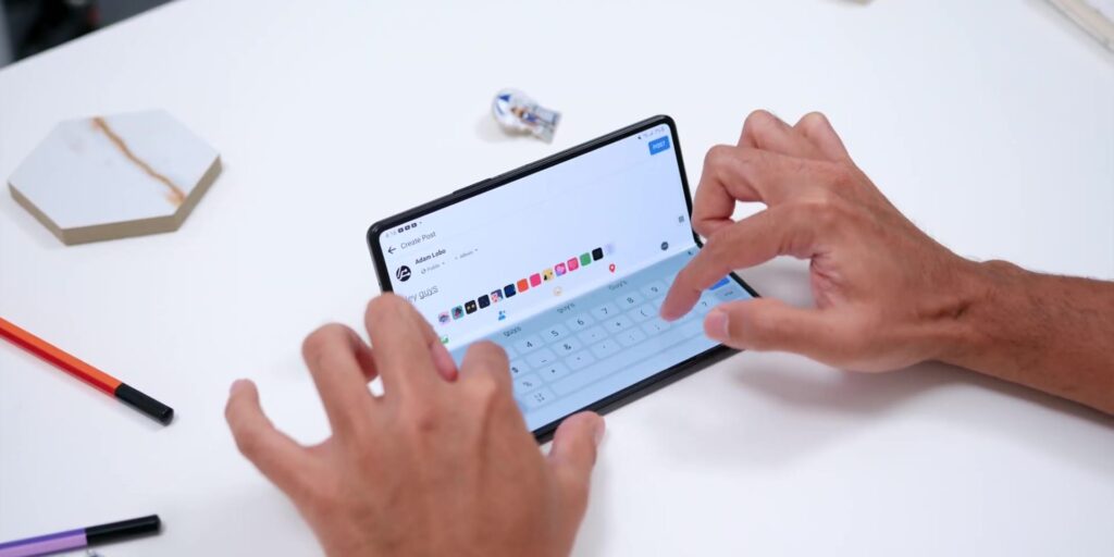 Samsung Galaxy Z Fold 3 Full Review: Third Time's A Charm?! 🤔 36 8.1 testing chipset 1080p Samsung Z Fold3 Full Review.mp400041