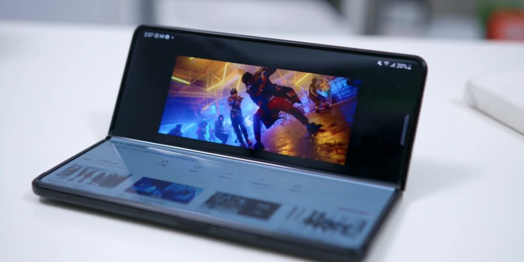 Samsung Galaxy Z Fold 3 Full Review: Third Time's A Charm?! 🤔 28 5.1 speaker 1080p Samsung Z Fold3 Full Review.mp400032