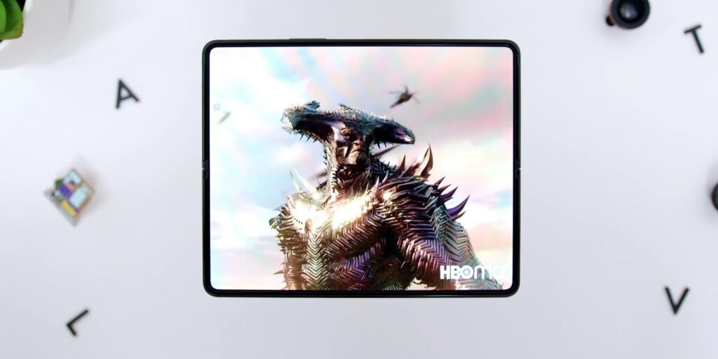 Samsung Galaxy Z Fold 3 Full Review: Third Time's A Charm?! 🤔 15 3.7 justice league 1080p Samsung Z Fold3 Full Review.mp400016