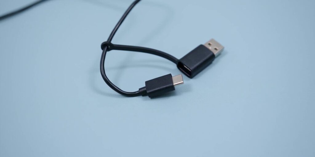 1.6 webcam connection 1080p Best Work From Home WFH Accessories With J5Create.mp400008