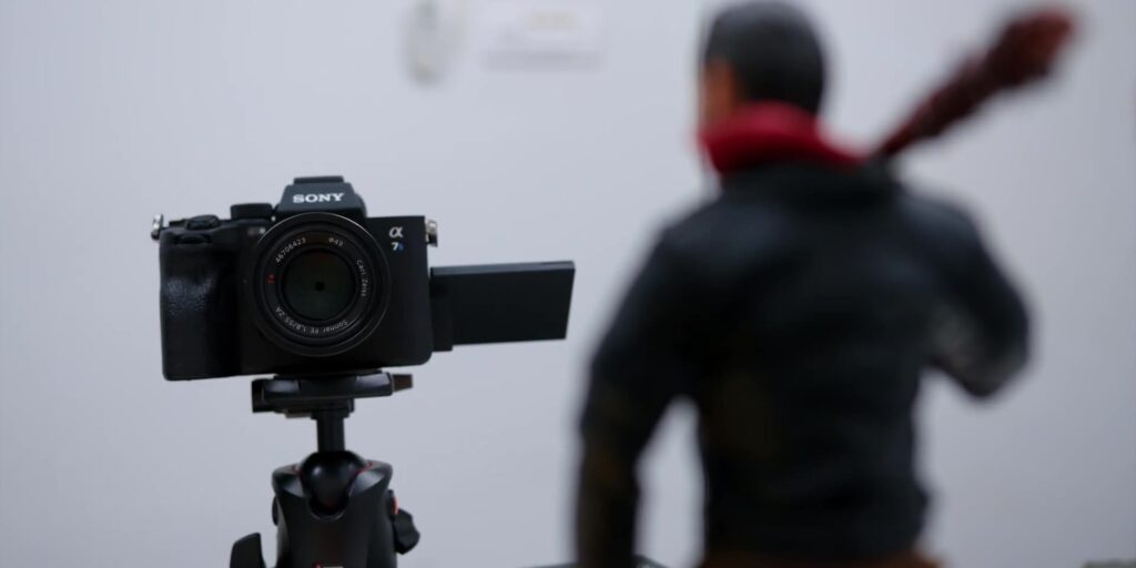 2.9 smaller sony a7s iii 1080p My ULTIMATE YouTube SECRET iFootage Slider Shark Nano.mp400022