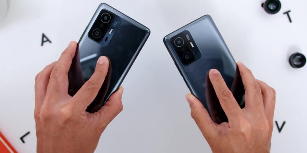 Xiaomi 11T vs Xiaomi 11T Pro: Unboxing and First Impressions 7 2.2 fingerprint magnet 1080p Xiaomi 11T 11T Pro Unboxing First Impressions.mp400007