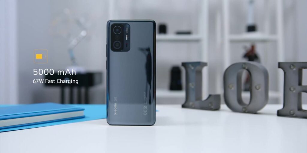 Xiaomi 11T vs Xiaomi 11T Pro: Unboxing and First Impressions 26 5.3 11T 67w charge 1080p Xiaomi 11T 11T Pro Unboxing First Impressions.mp400028