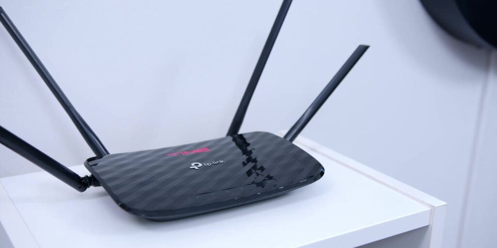 2.2 router view 1080p Having Slow Internet Issues Try THIS The Speed is in Your Hardware.mp400013