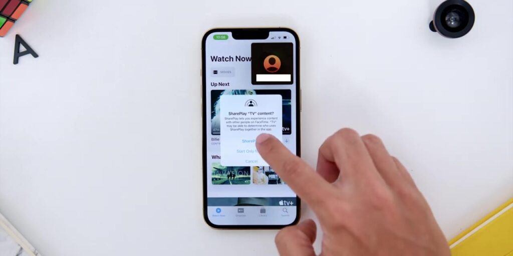 7.6 sharing music 1080p iPhone 13 Pro And iPhone 13 Pro Max In Depth Review v2.mp400049