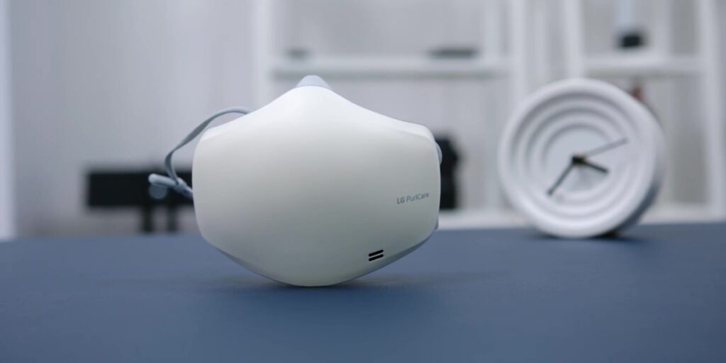 LG PuriCare™ Wearable Air Purifier: The Protection You DESERVE! 😷 6 2.1 overall build 1080p LG PuriCare Wearable Air Purifier v2.mp400013