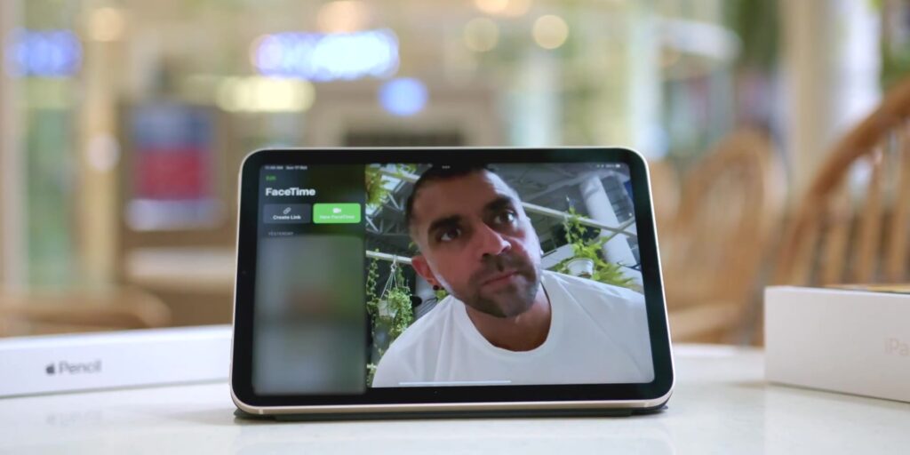 2021 iPad Mini Unboxing & First Impressions: The BEST Generation iPad Mini? 🤔 19 5.5 center stage 1080p 2021 iPad Mini Unboxing First Impressions The BEST Generation iPad Mini.mp400025