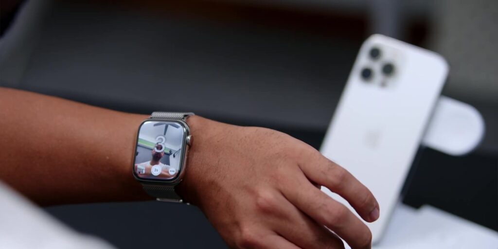 OMG! I'm OBSESSED With The Apple Watch Series 7! 🤪🤪 42 8.2 viewfinder 1080p Apple Watch Series 7 Unboxing Full Review.mp400043