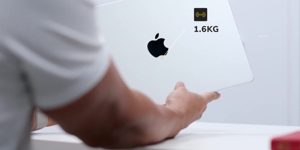 2021 MacBook Pro 14-inch M1 Max: Unboxing & First Impressions! FINALLY 🍎 8 2.1 weight kg 1080p MacBook Pro 14 2021 M1 Max Unboxing First Impressions.mp400008