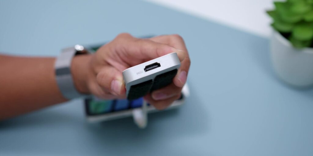 iPad Mini 2021: 6 Tips to MAXIMIZE the Potential of this Tiny Beast! 13 2.6 hdmi connection 1080p 2021 iPad Mini Tips Tricks.mp400016