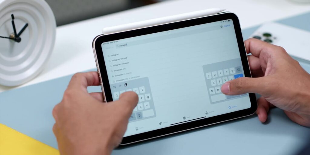 iPad Mini 2021: 6 Tips to MAXIMIZE the Potential of this Tiny Beast! 4 1.4 split keyboard 1080p 2021 iPad Mini Tips Tricks.mp400006