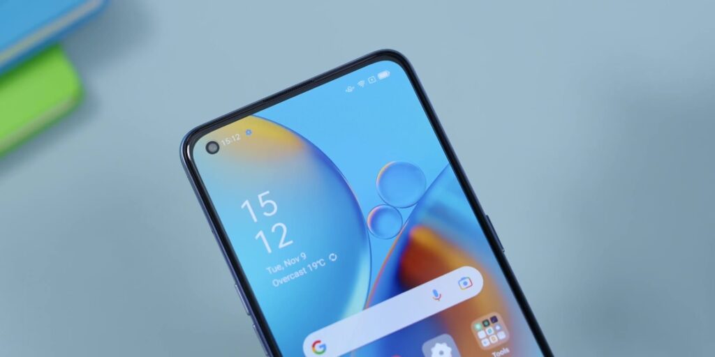 3.3 front cam top left 1080p OPPO A95 Unboxing First Impressions.mp400016