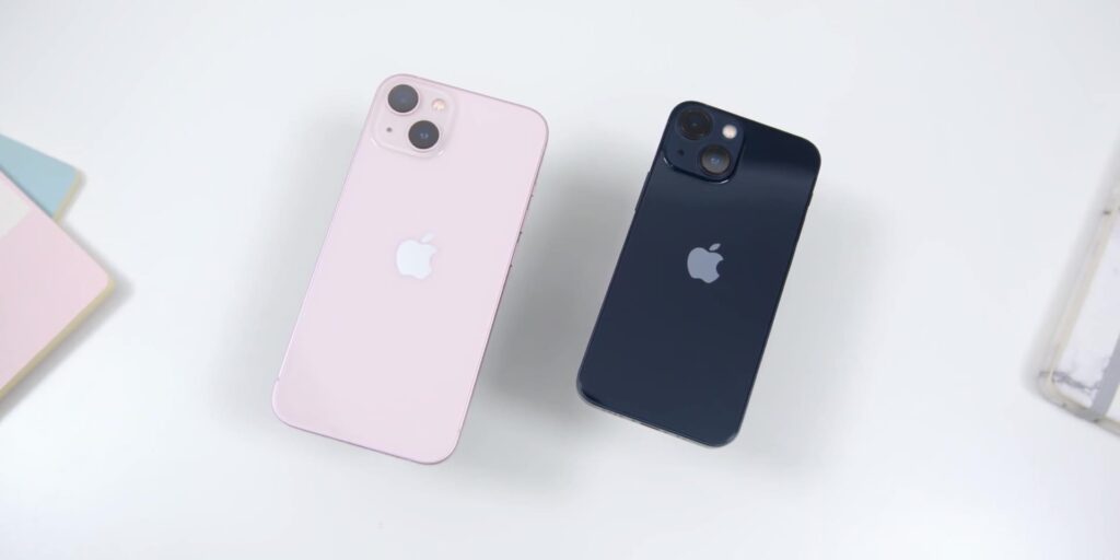 2.5 color options 1080p iPhone 13 iPhone 13 Mini Full Review.mp400009