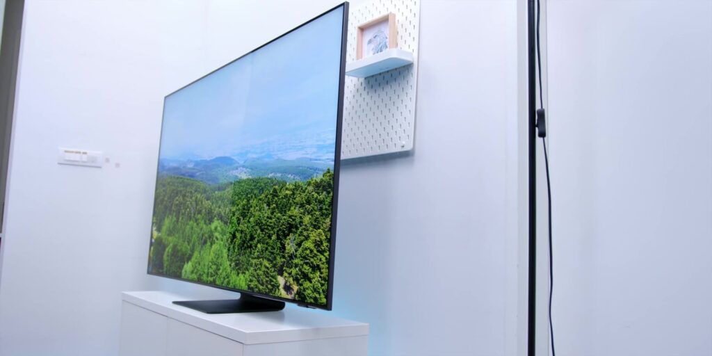 1.2 every angle 1080p Samsung Neo QLED QN90A 4K Smart TV Neo QLED At Its BEST.mp400002