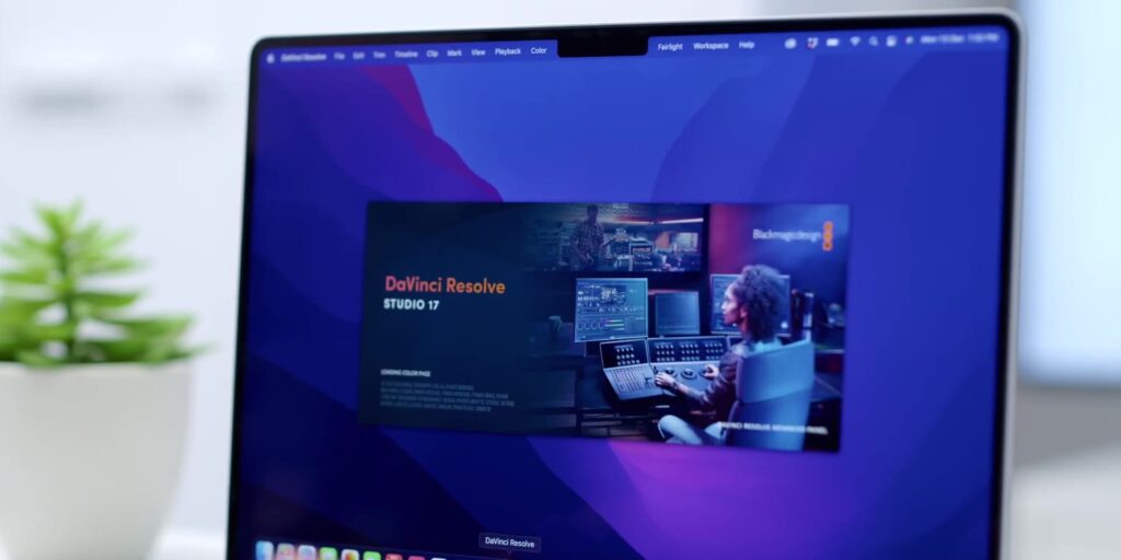 Is Going MAX on the 2021 M1 Max MacBook Pro Worth It? 🤔: Full Review After 2 Weeks 26 6.4 davinci resolve