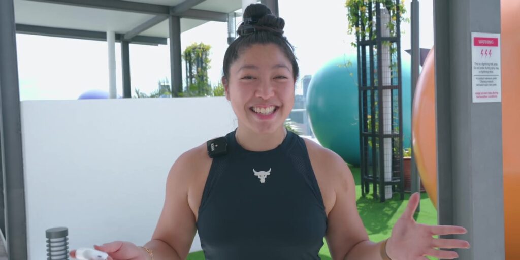 7.6 linora 1080p AirPods Gen 3.mp400039