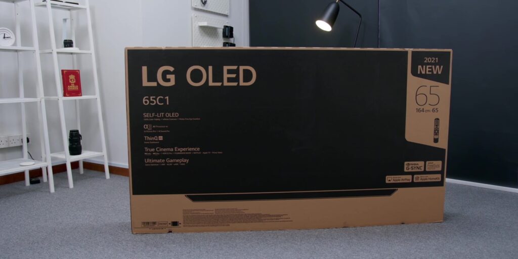 1.1 box front 1080p V3 LG C1 4K TV.mp400003