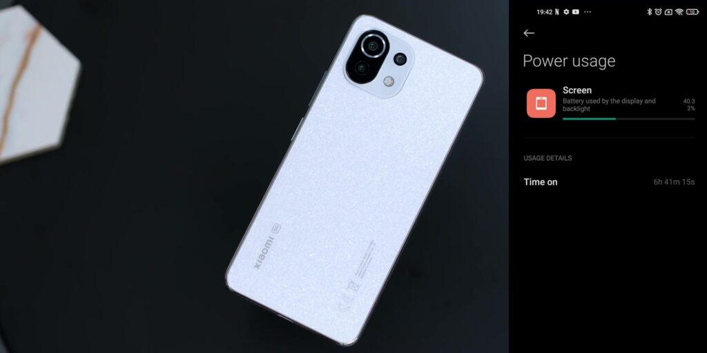 6.3 x11 battery 1080p Poco F3 Vs Xiaomi 11 Lite 5G NE.mp400047