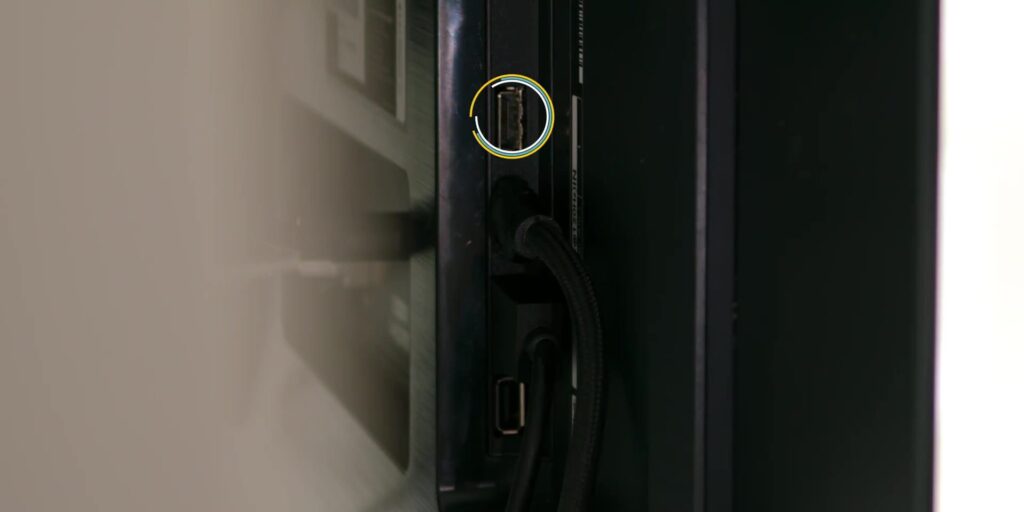 1.3 HDMI side