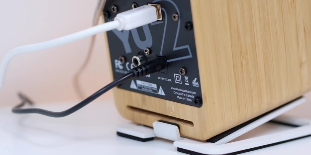 Why is this minimalist speaker so GOOD? Kanto YU2: Unboxing & Review 11 4.1 connect ports