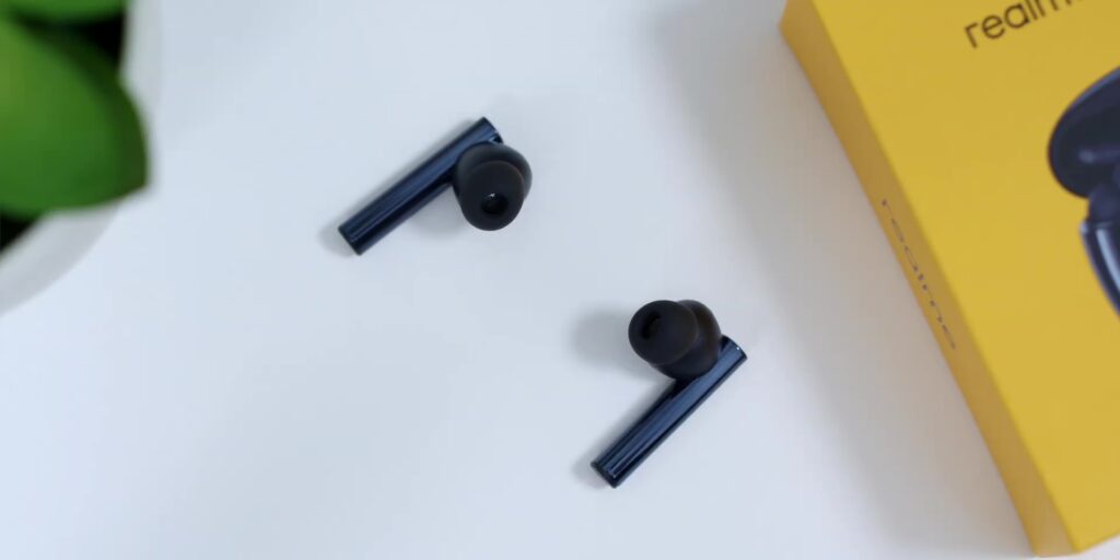 1.5 realme buds