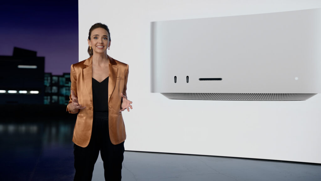 AppleEvent.MAR8Keynote06.Colleen Novielli