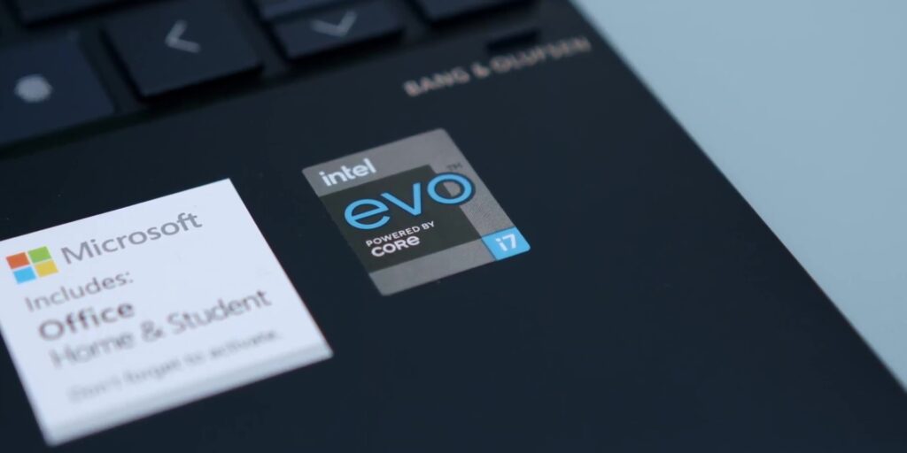 How To Buy Your Next Laptop? : 4 Reasons To Get An Intel Evo Certified Laptop! 💯 1 0.4 intel evo badge