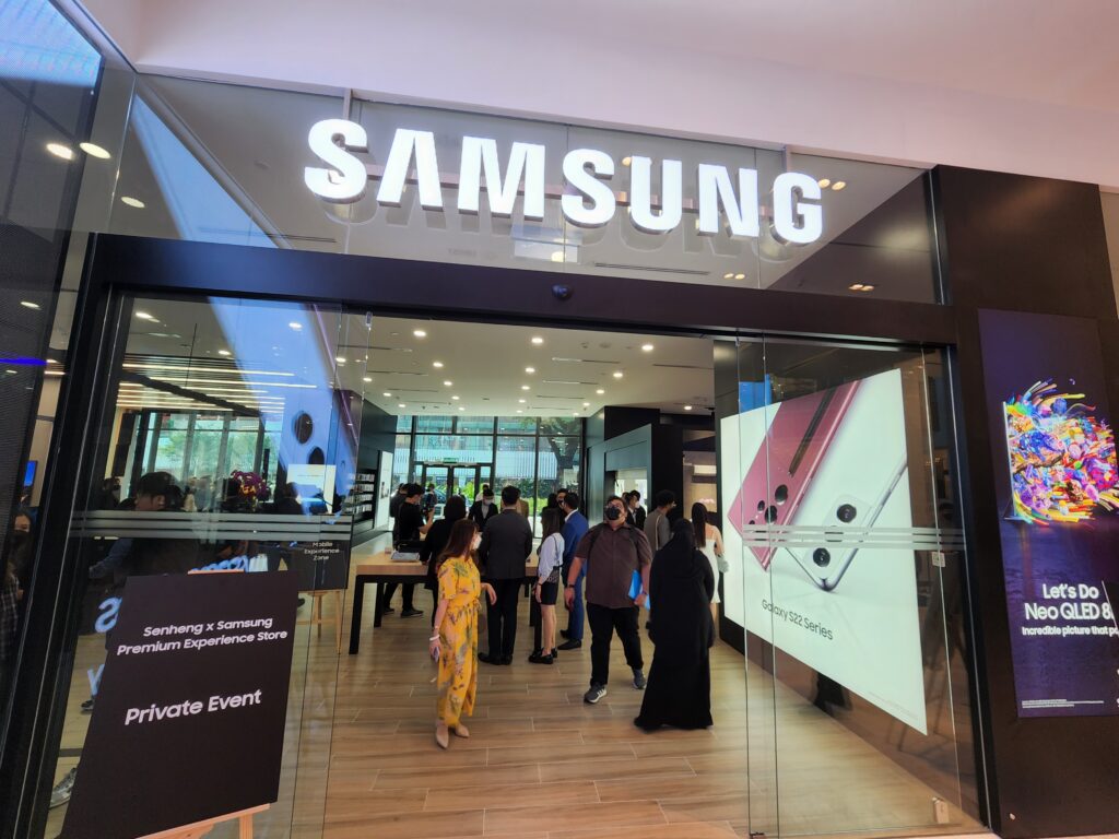 Senheng Together With Samsung, Launch Samsung's First-Ever Premium Experience Store in Southeast Asia! 20 20220616 170920