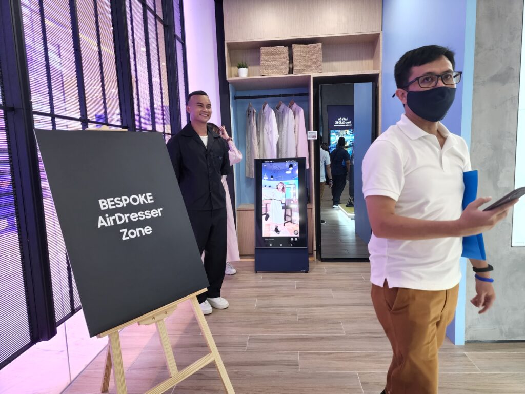 Senheng Together With Samsung, Launch Samsung's First-Ever Premium Experience Store in Southeast Asia! 11 20220616 165246