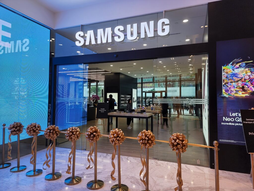 Senheng Together With Samsung, Launch Samsung's First-Ever Premium Experience Store in Southeast Asia! 1 20220616 163332