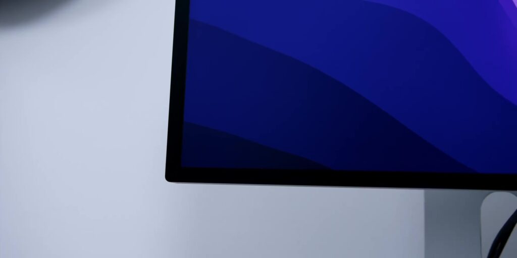 1.8 slim black bezels