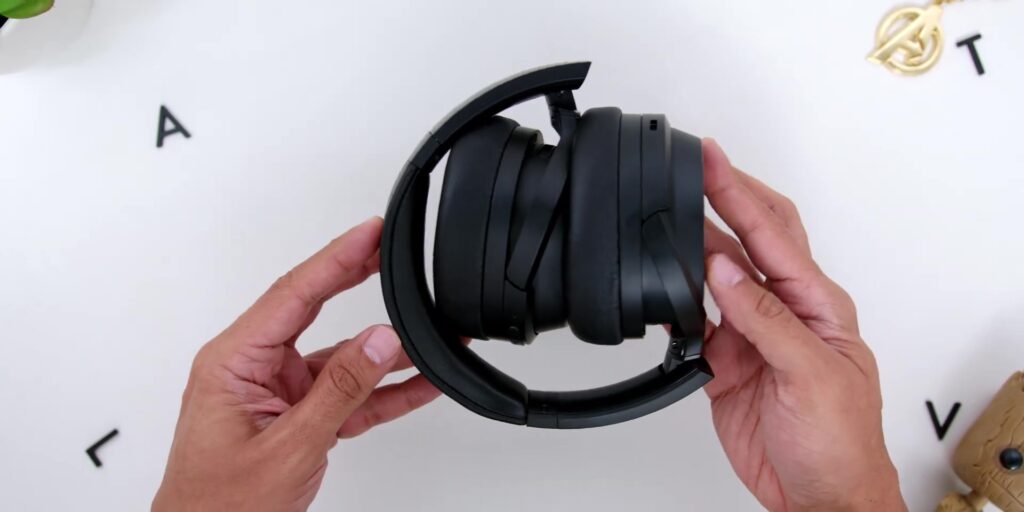 2.4 foldable