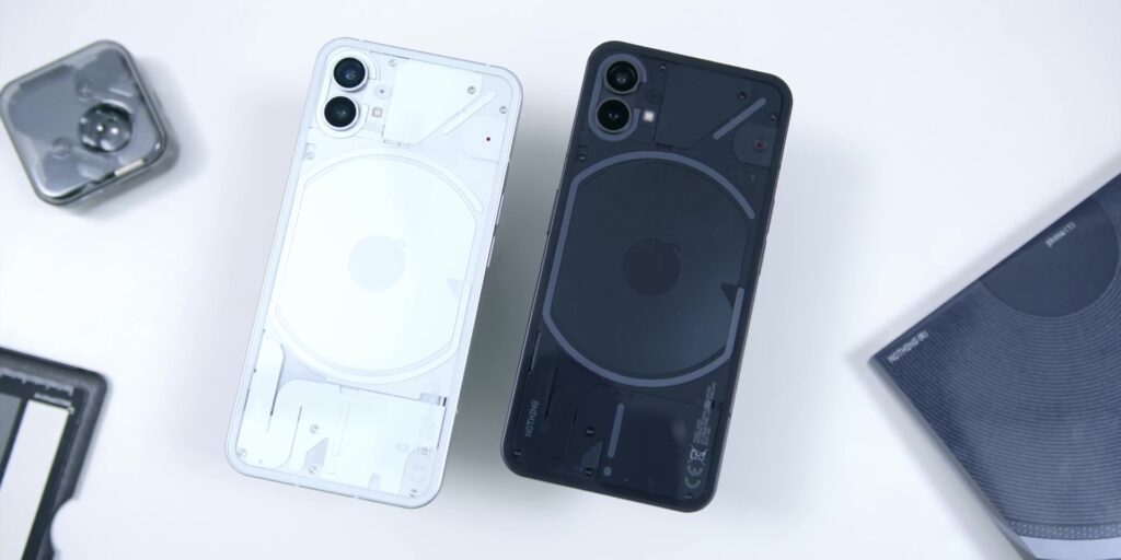 Nothing Phone 1: All or NOTHING? 9 2.3 black and white