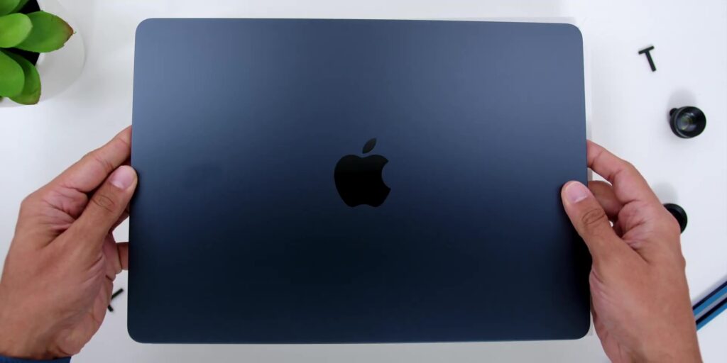 1.3 laptop itself