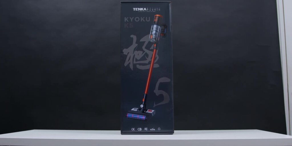 1.1 unbox front 1