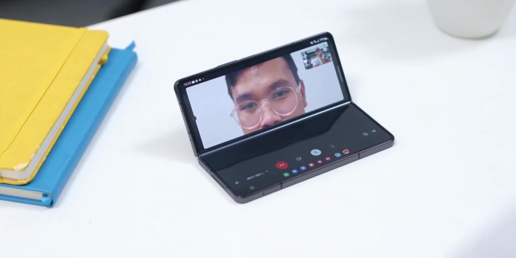 Is The Samsung Galaxy Z Fold4 Right 4 You? | Unboxing & Review 22 5.6 google meet