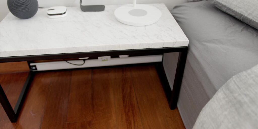 1.1 marble table