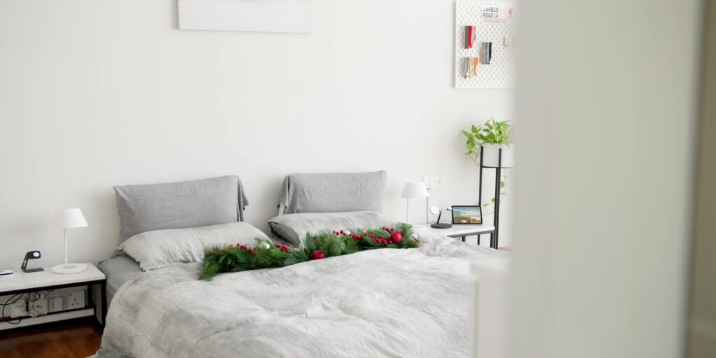 01 smart bedroom
