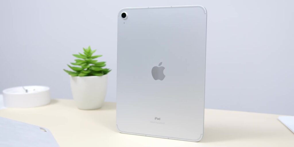 iPad 10th Gen | 1-Month Review: Who Is It REALLY For? 🤔 2 1.1 design 1